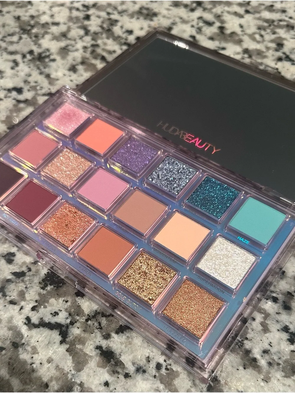 Huda Beauty Mercury Retrograde Eyeshadow Palette